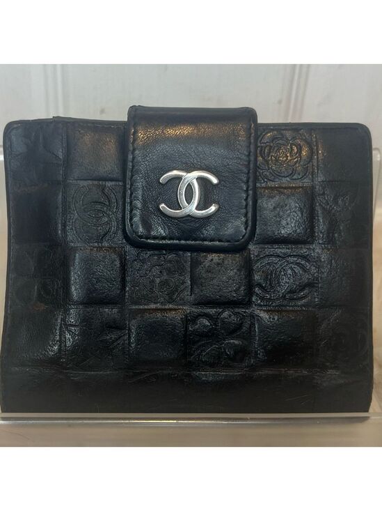 CHANEL Handbags - ❤️CHANEL PRECIOUS SYMBOLS ICON LUCKY COMPACT WALLET